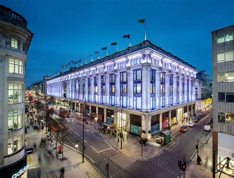 selfridges manchester uk